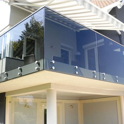 12mm 6+6mm 13.14mm 13.52mm Barilustrade di vetro laminato temperato per decorazioni esterne e interne